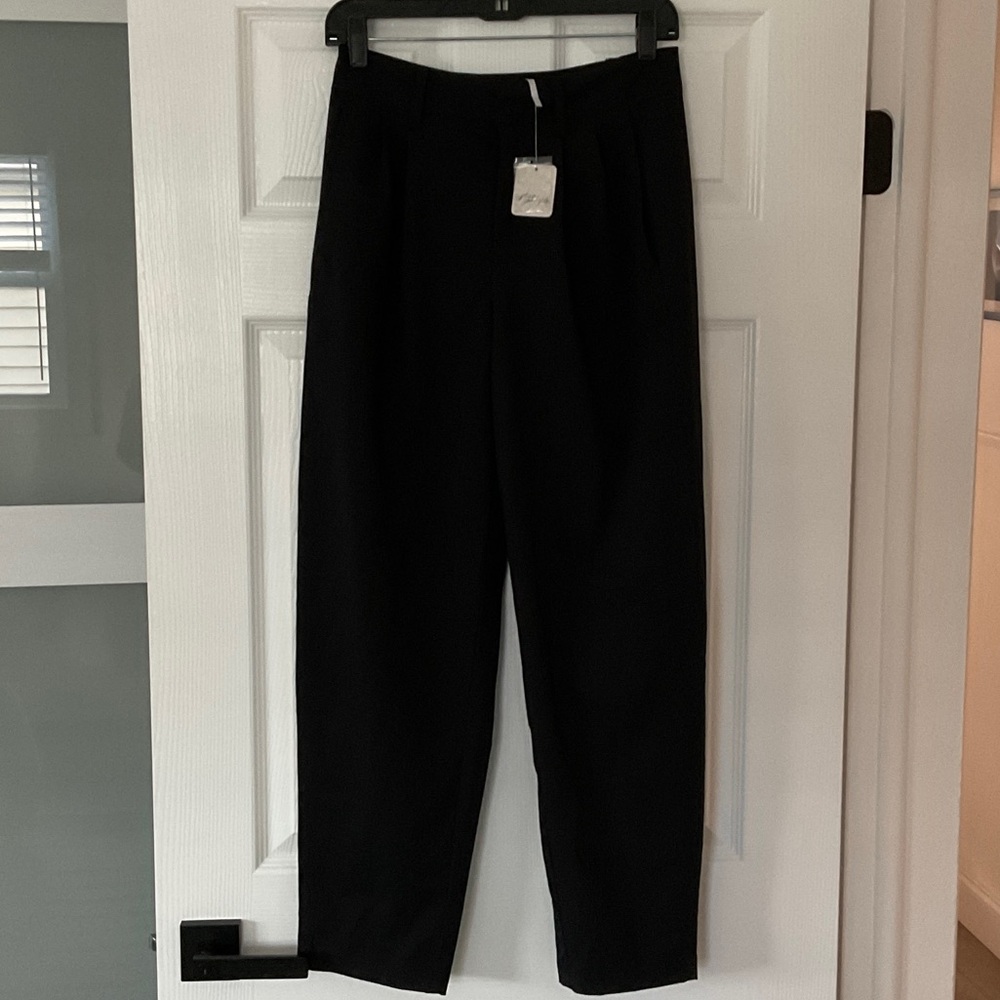 NWT Free People Black High-Waist Pants darted style and adjustable back size 0